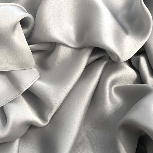 Silver Grey 100% SILK SATIN Large Shawl Scarf Wedding Cover Up Evening Wrap - Picture 3 of 6